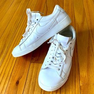 Women’s Nike Blazer Low ‘77 Sneakers